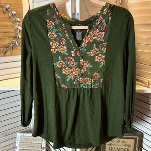 St. John's Bay Green and Floral Blouse